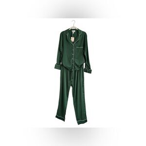 NWT Averie Reika Satin Pajama Set Green L